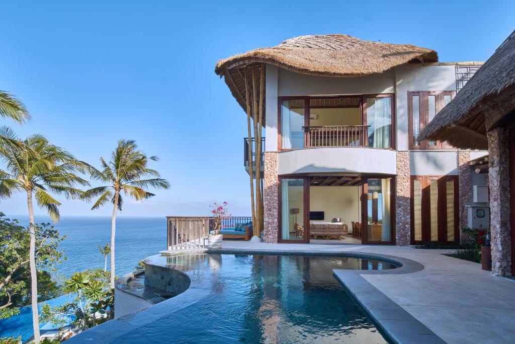 Where to Stay in Senggigi: Best Hotels & Resorts 23 Kalandara Resort Lombok views with outdoor pool