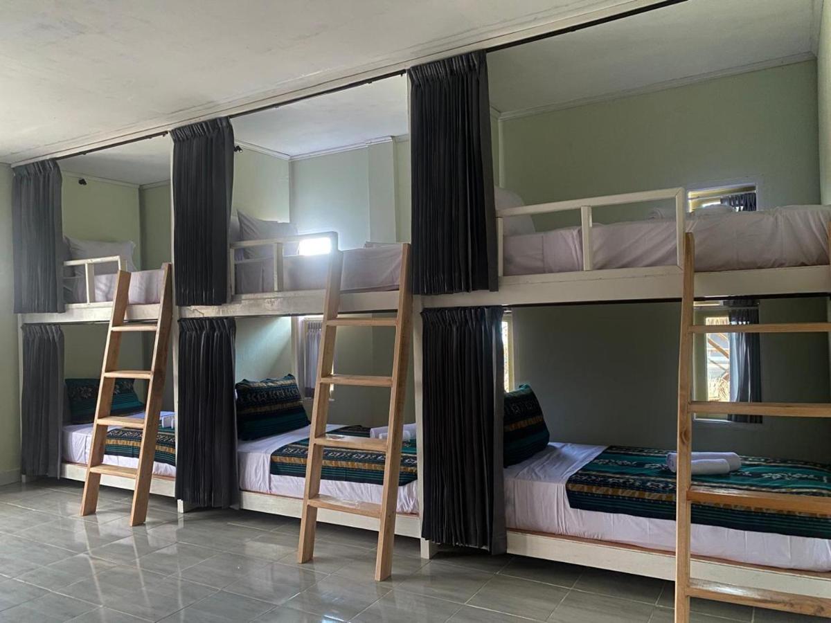 Dorm room at Bed on the Beach Hostel, Lombok