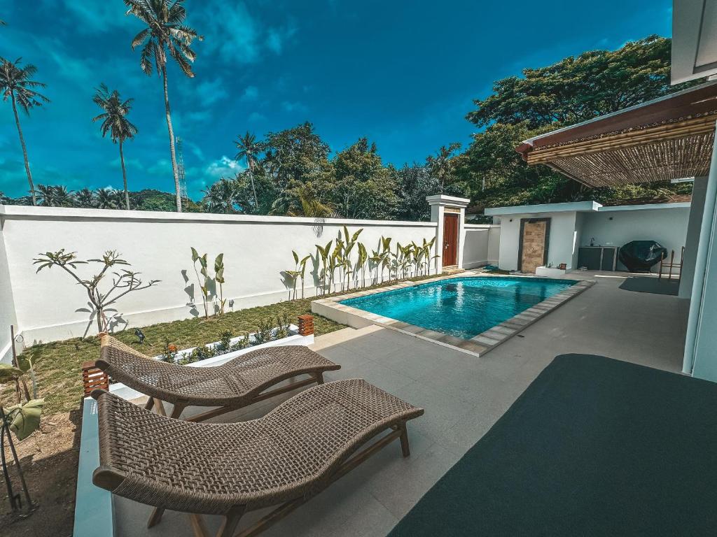 Private villa with pool Tropik Resort Lombok