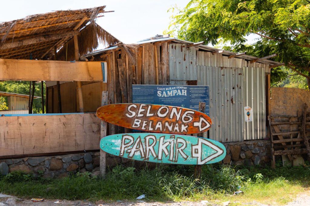 Selong Belanak: Local's Travel Guide 3 Selong Belanak Beach
