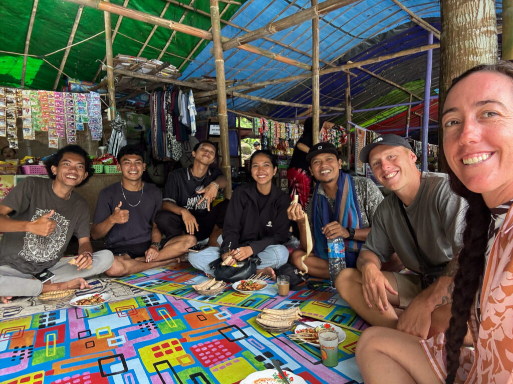 Lombok River tubing: How to Visit Bawak Goak Sesaot 14 Eating at the local warung at Bawak Goak Sesaot