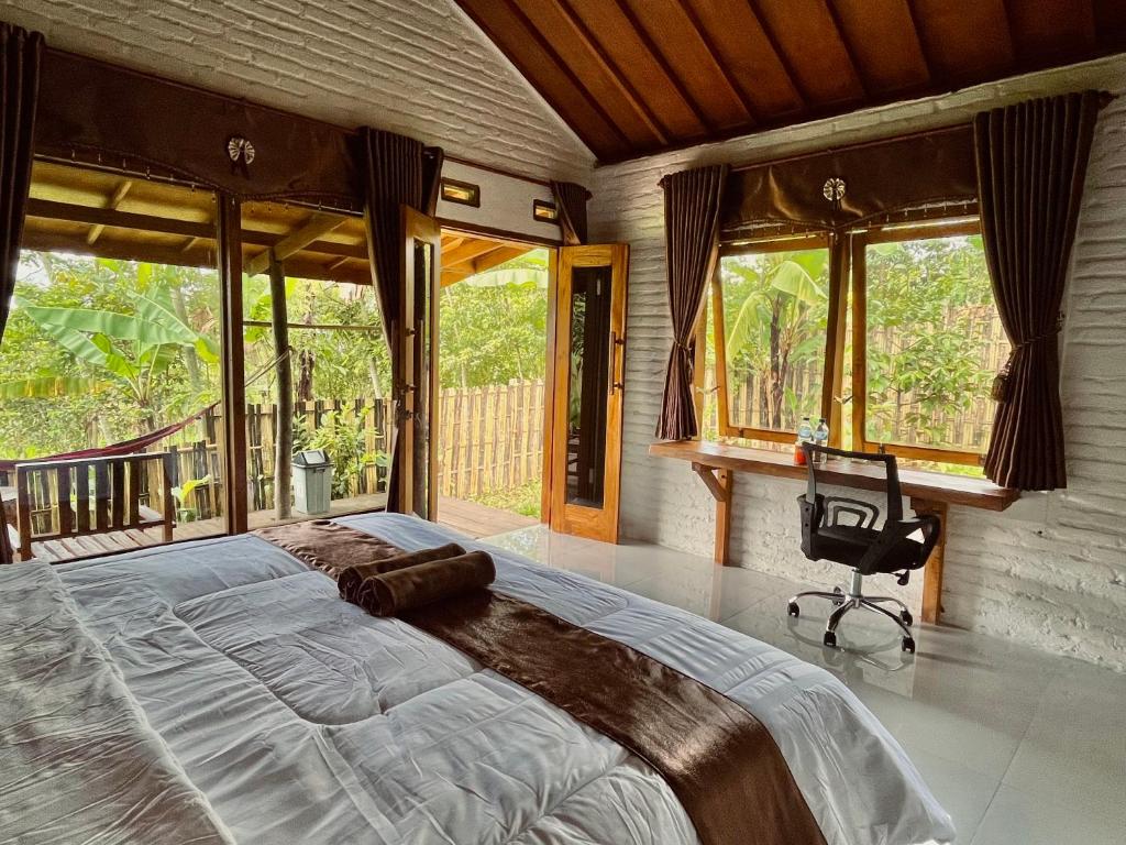 Where to Stay in Tetebatu 20 Forest view from Mimi homestay bedroom